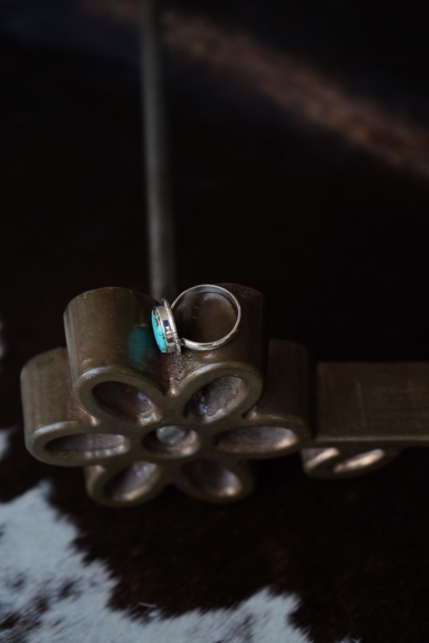 Round Turquoise w/ Stamped Border Ring - Adj