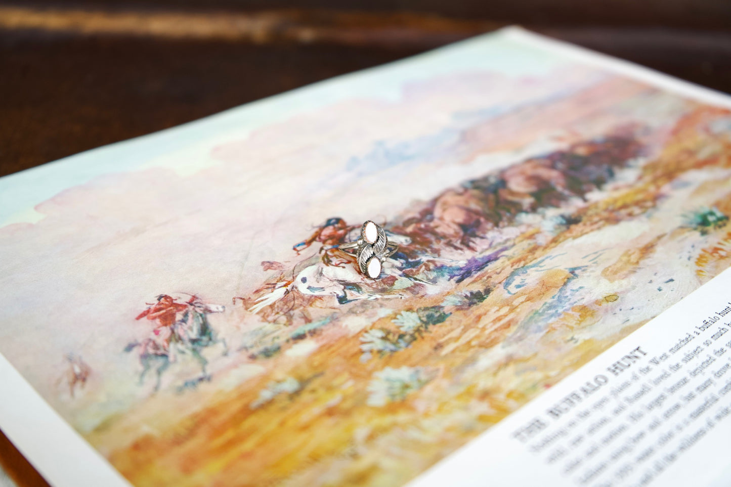 Two Stone Silver Leaf Dainty MOP Vintage Ring Sz. 6