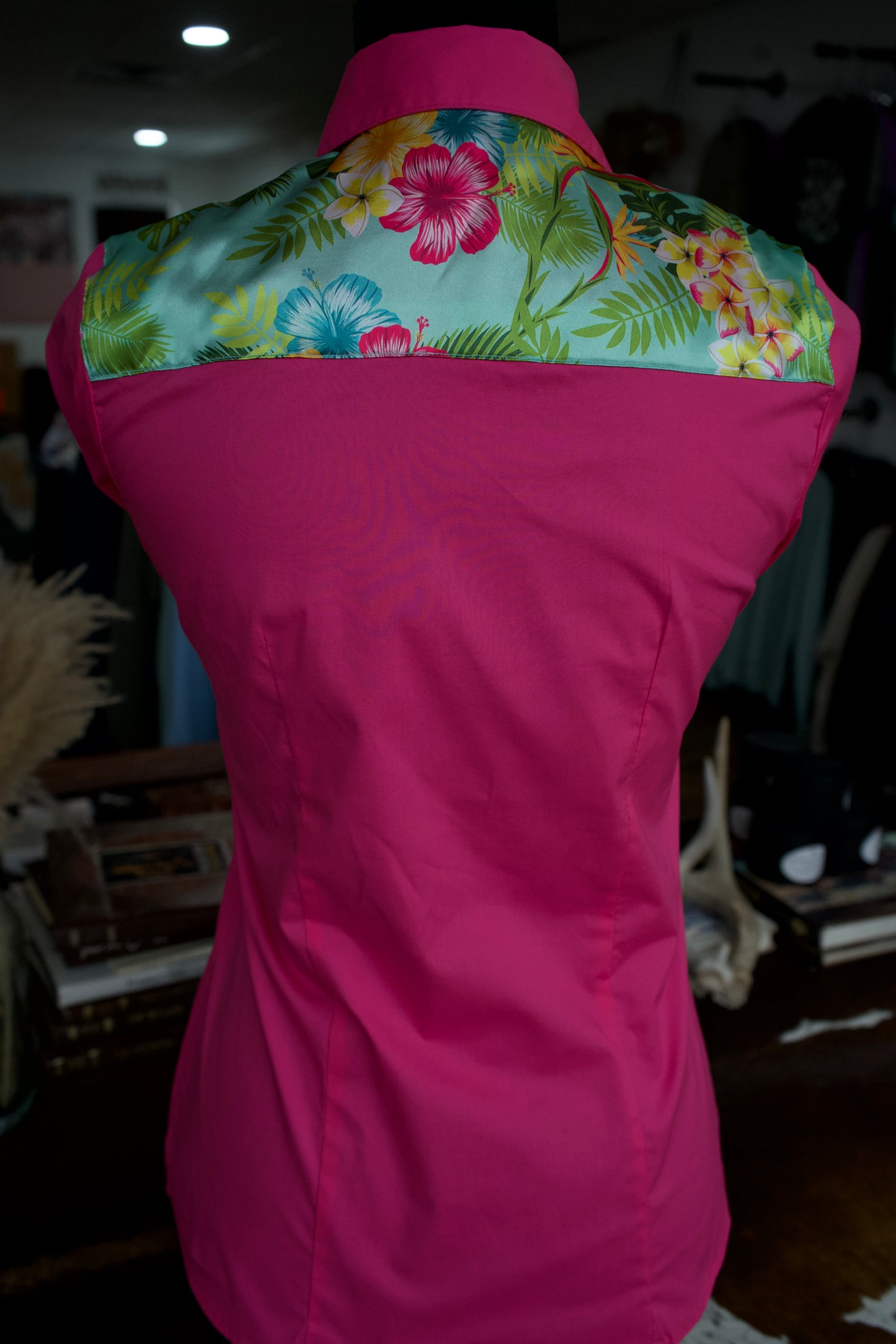 S - Jasmine on Hot Pink Cotton Button Down