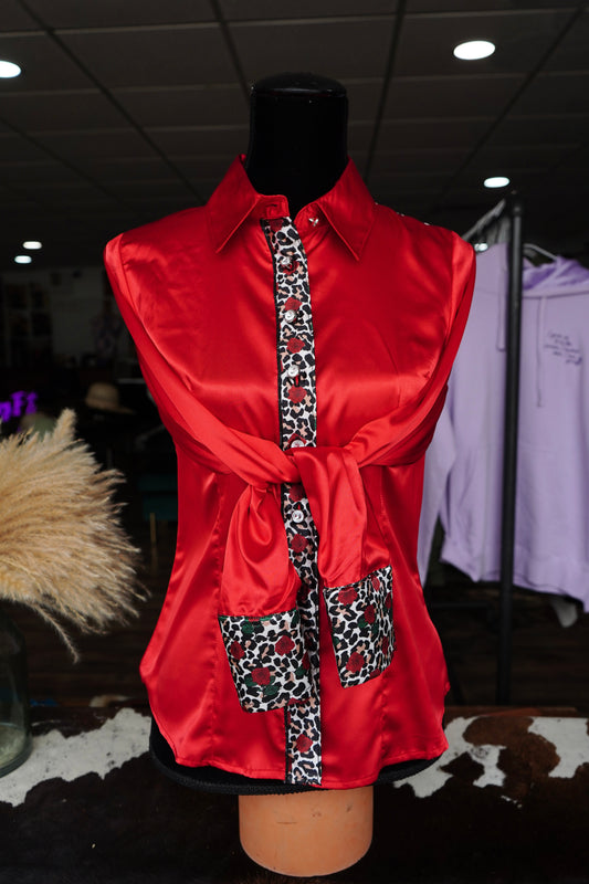 M - Daisy Roses & Cheetah on Red Button Down