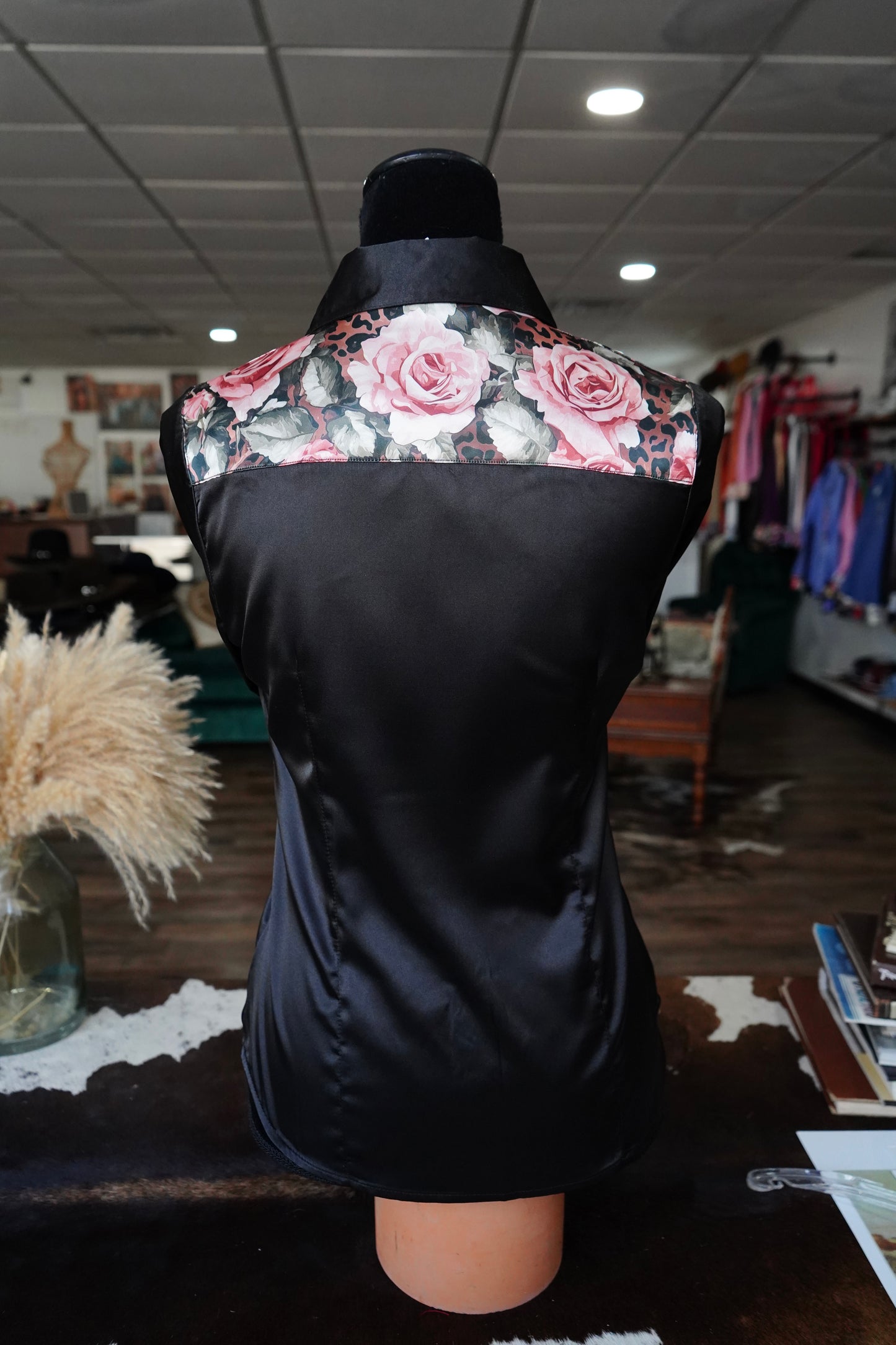 S - Pink Roses & Cheetah on Black Satin Button Down