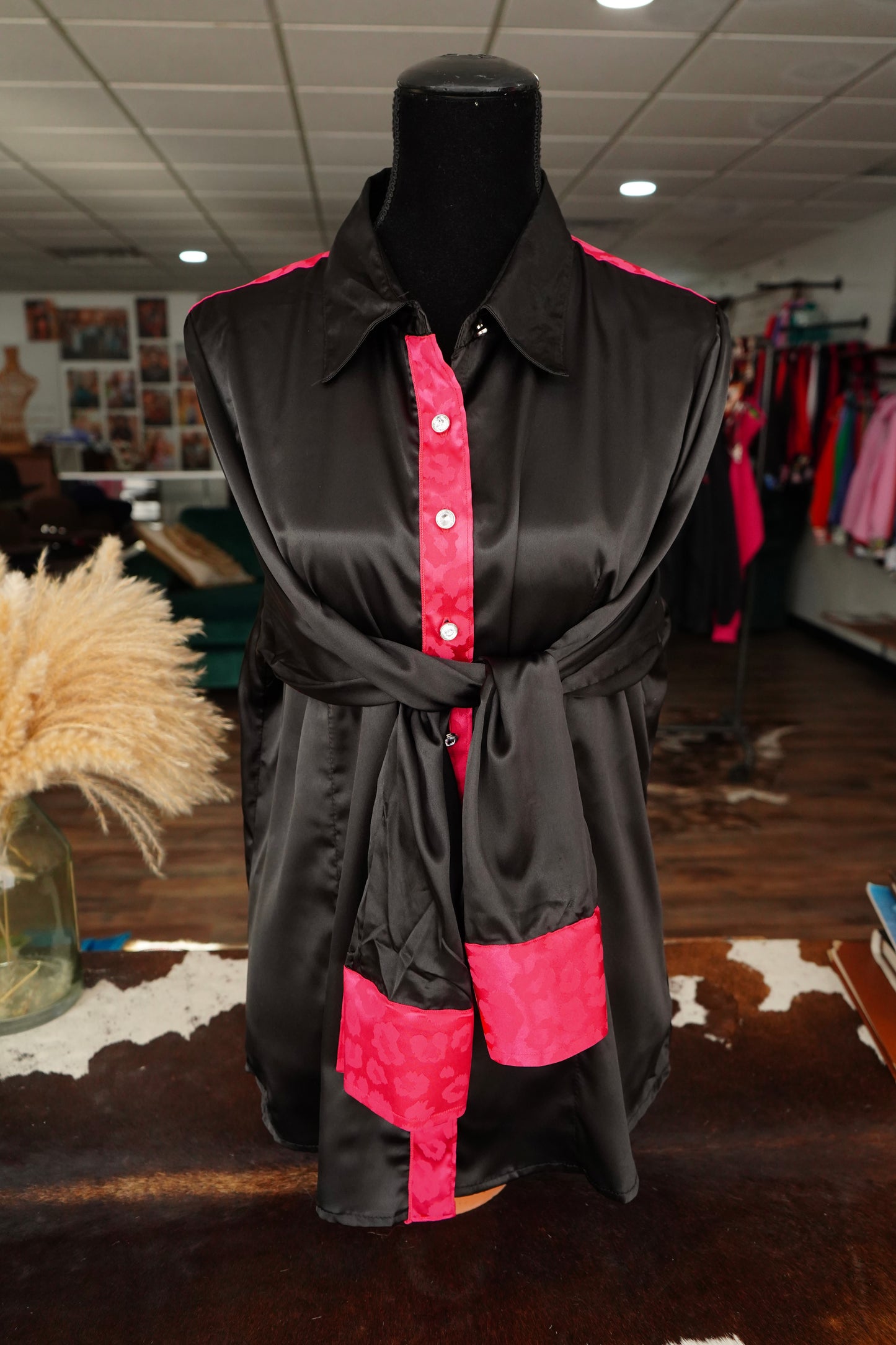 3XL - Hot Pink Cheetah Jacquard on Black Satin Button Down