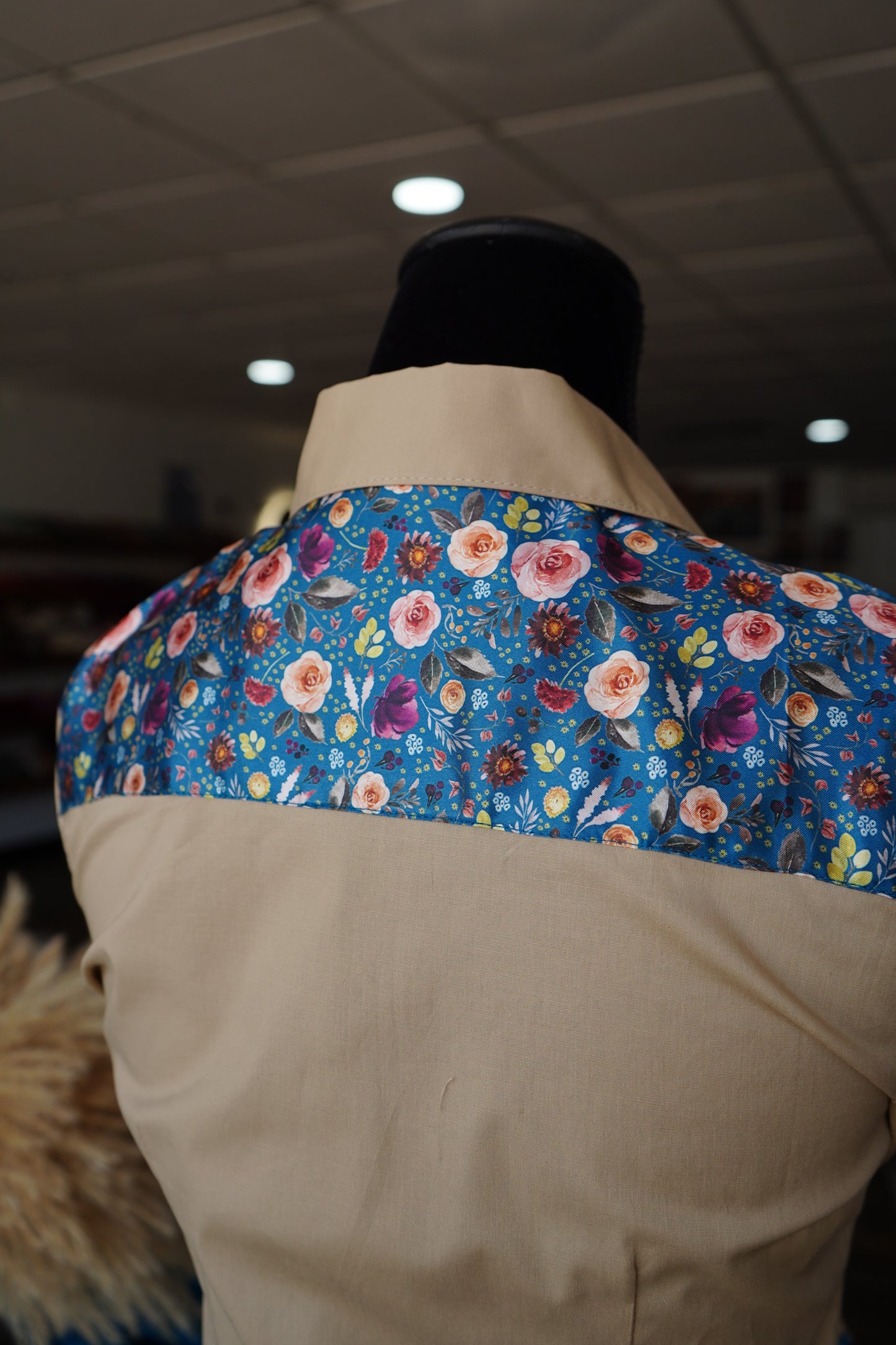 XS - Turquoise Rustic Floral on Tan Cotton Button Down