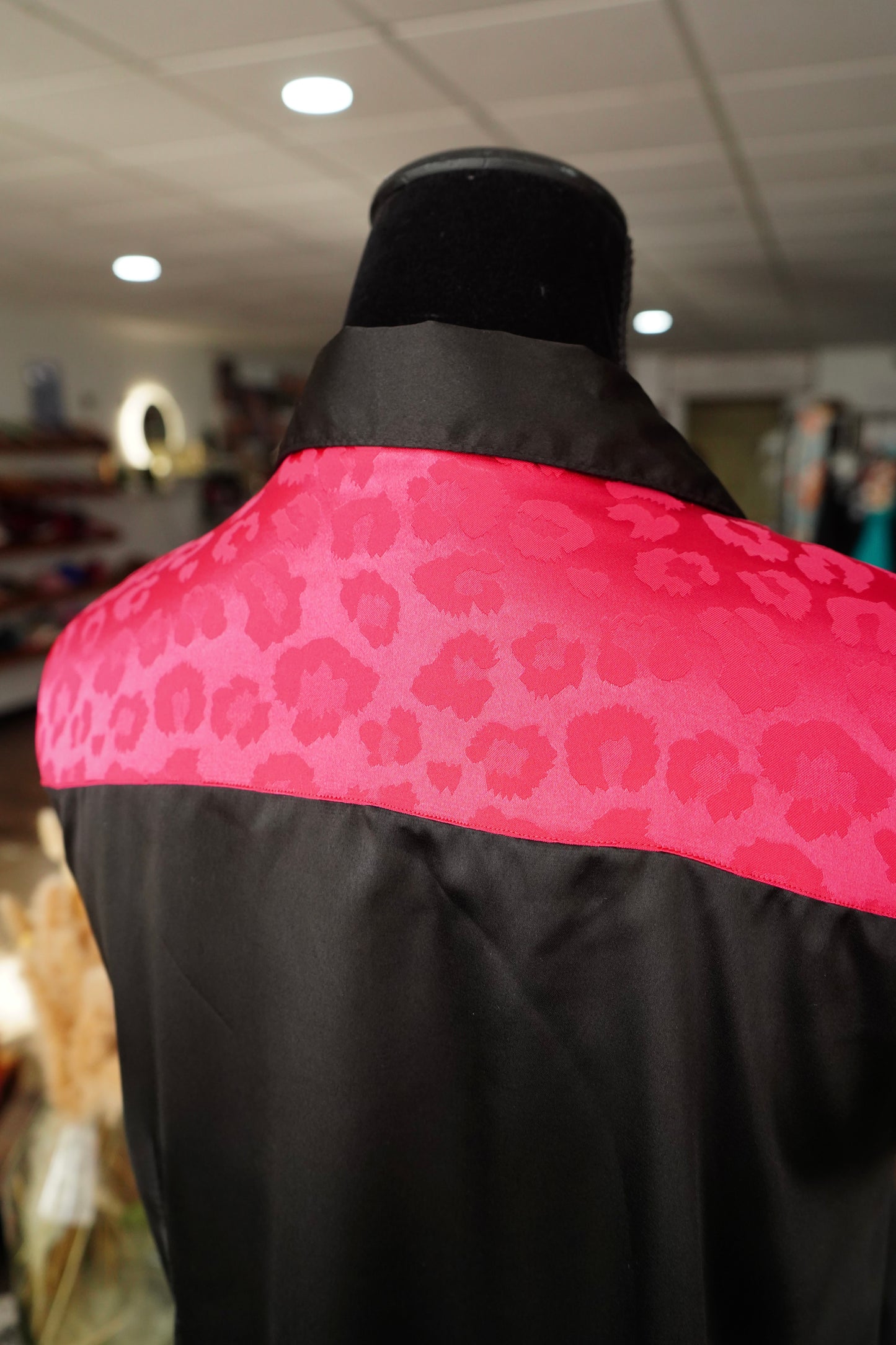 3XL - Hot Pink Cheetah Jacquard on Black Satin Button Down