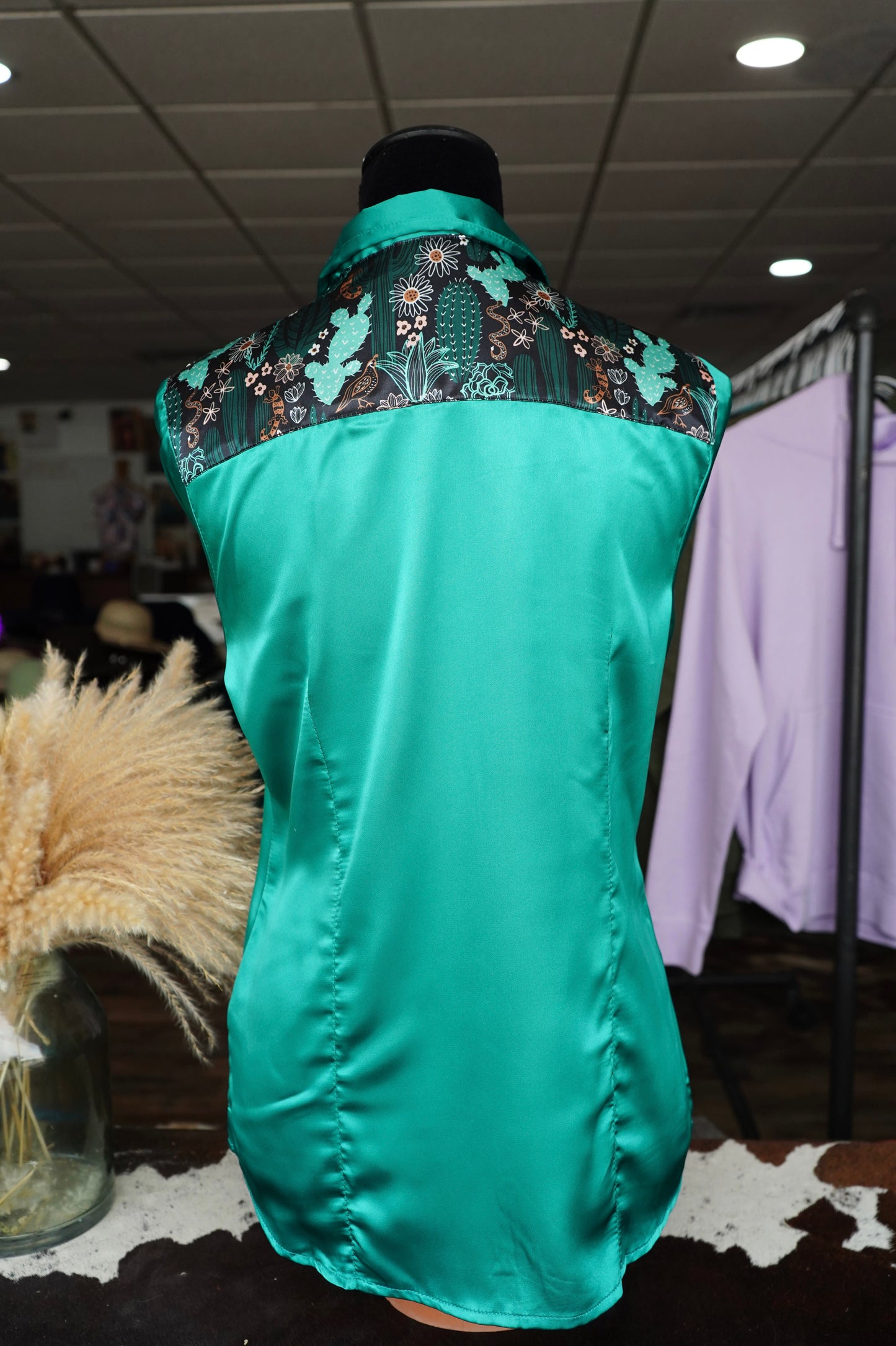 L - Black & Turquoise Cactus on Emerald Button Down