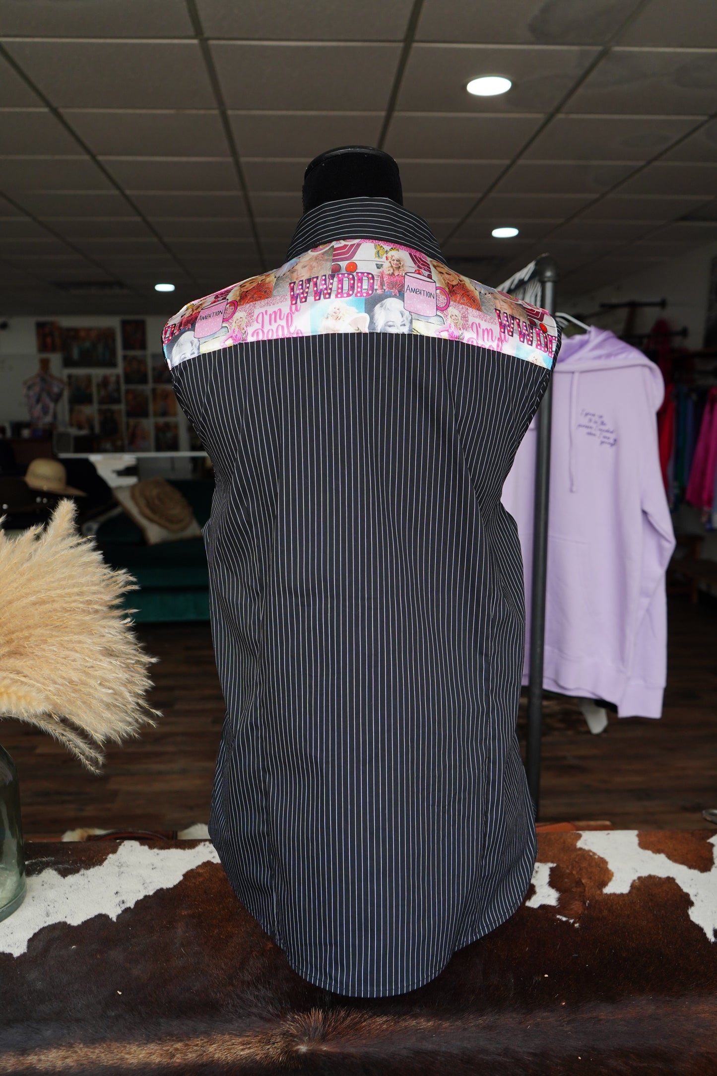 XL - Dolly on B/W Stripe Cotton Button Down