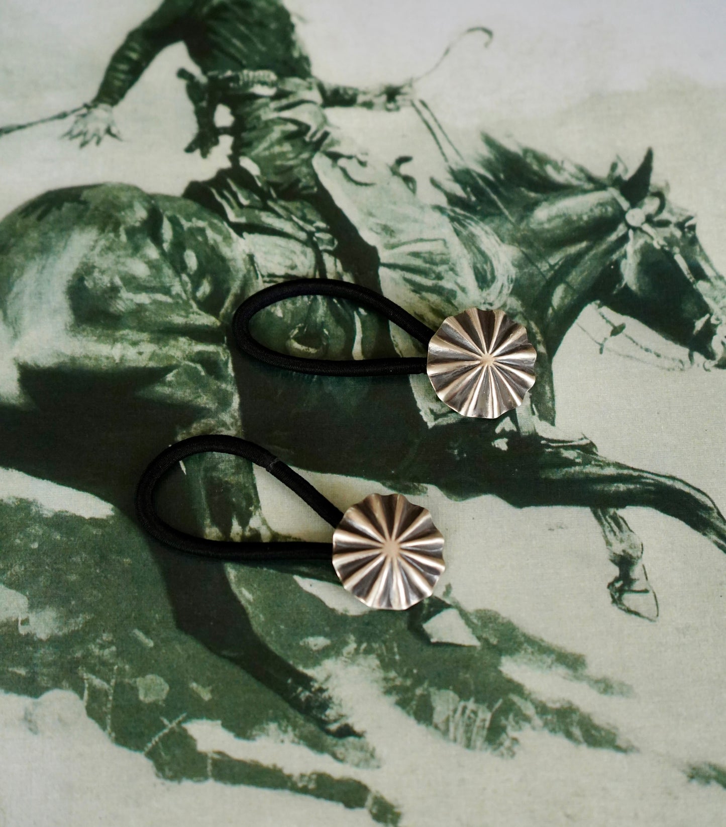 Silver Concho Hair Tie