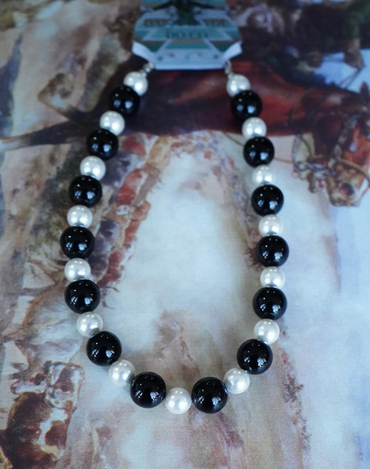 Black Onyx & Freshwater Pearl Necklace - 16”