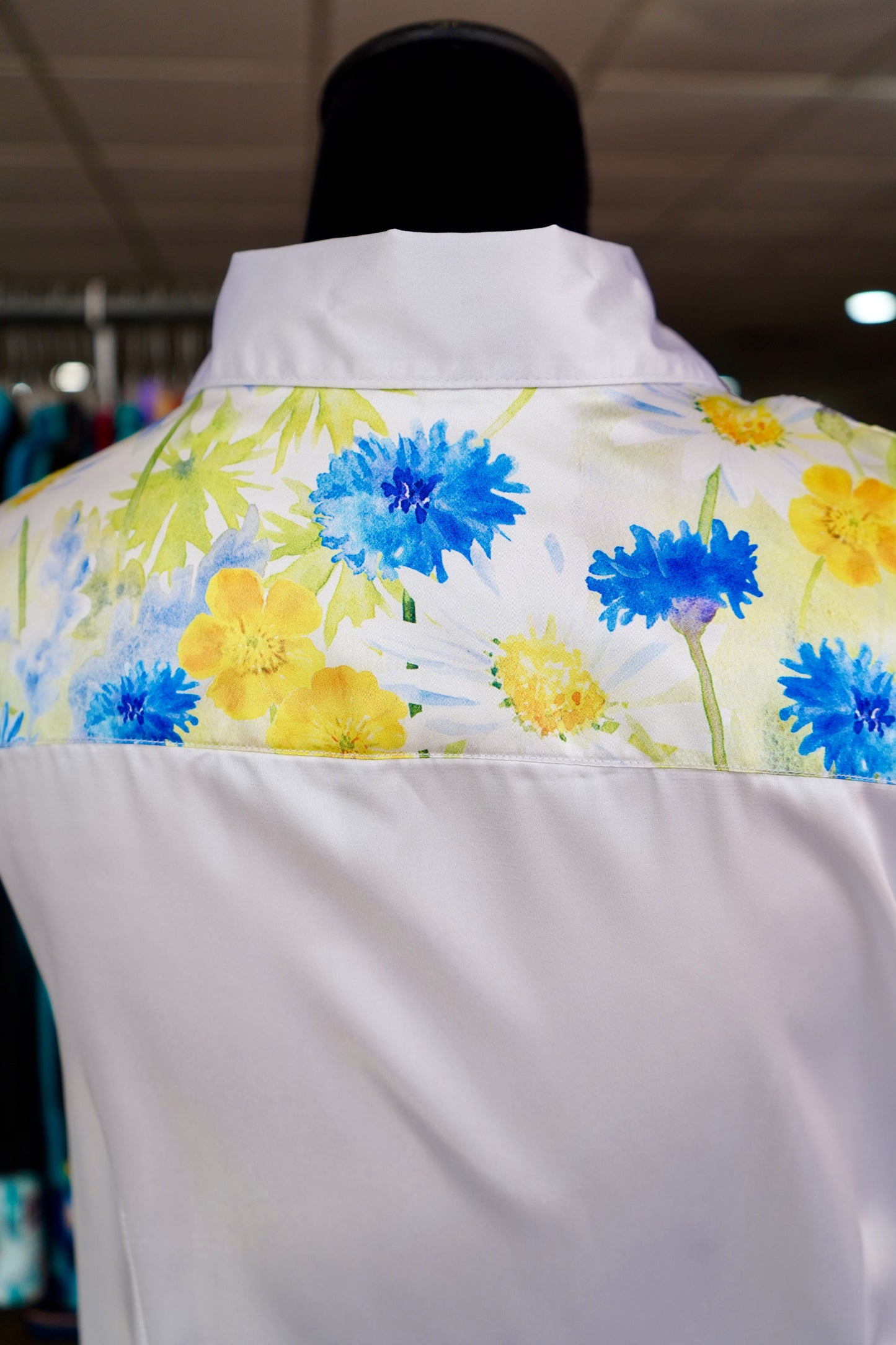 3XL - Watercolor Daises & Cornflowers on White Satin Button Down