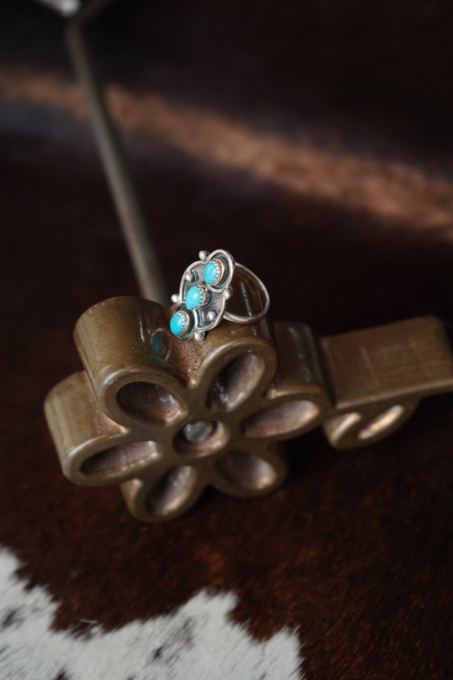 Kingman Turquoise 3 Stone Shadow Box Ring - Sz 10