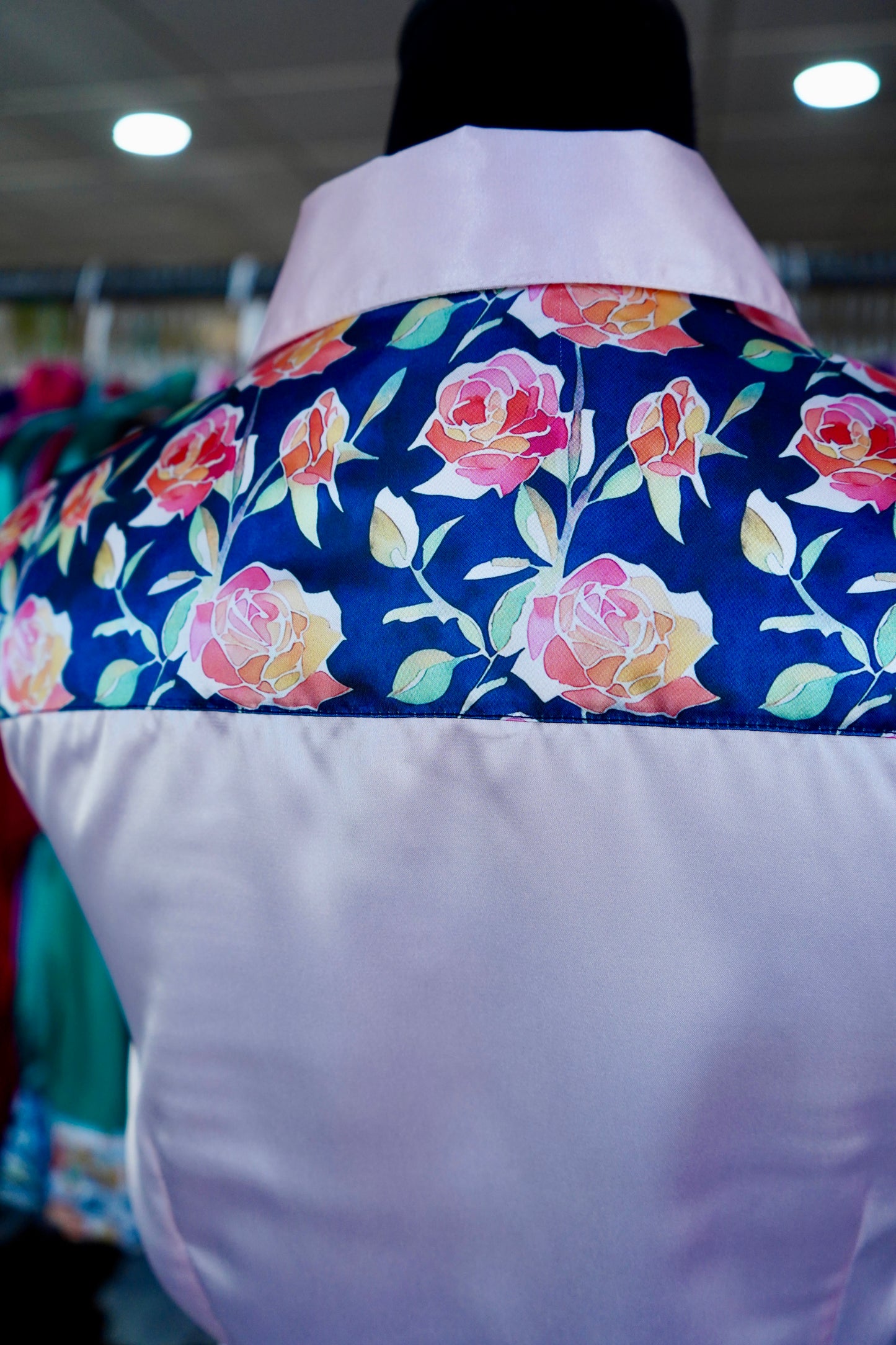 M - Glass Stained Roses on Light Pink Satin Button Down