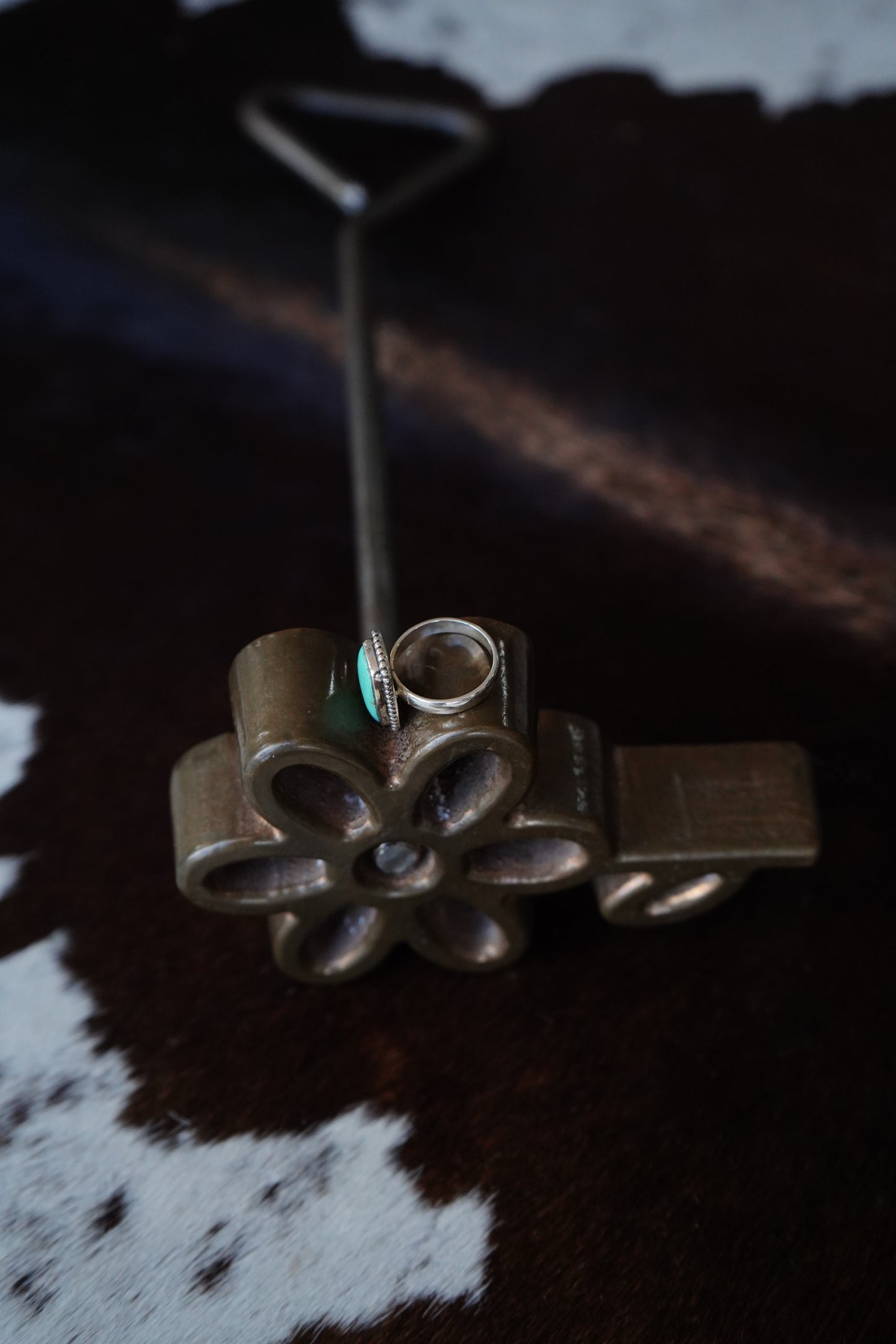 Small Turquoise Bar Ring - Sz 7