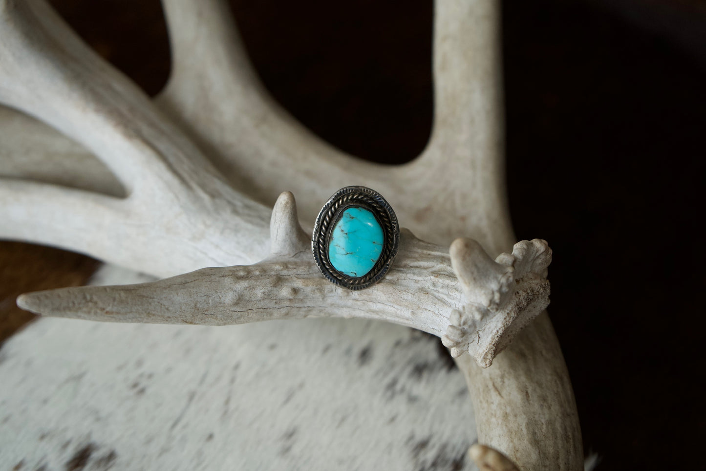 Vintage Statement Turquoise Ring - 7.75