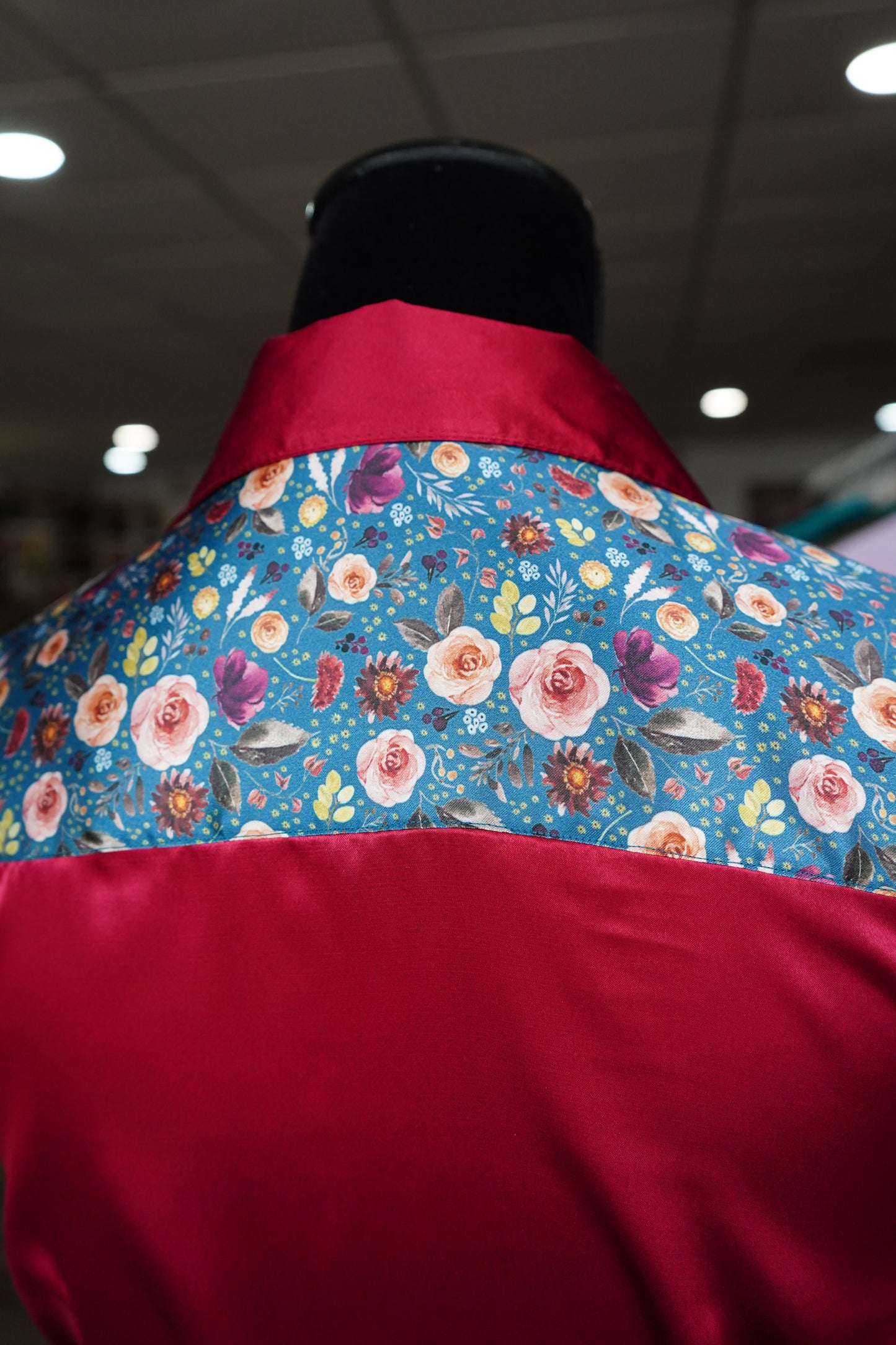 M - Turquoise Rustic Floral on Burgundy Button Down