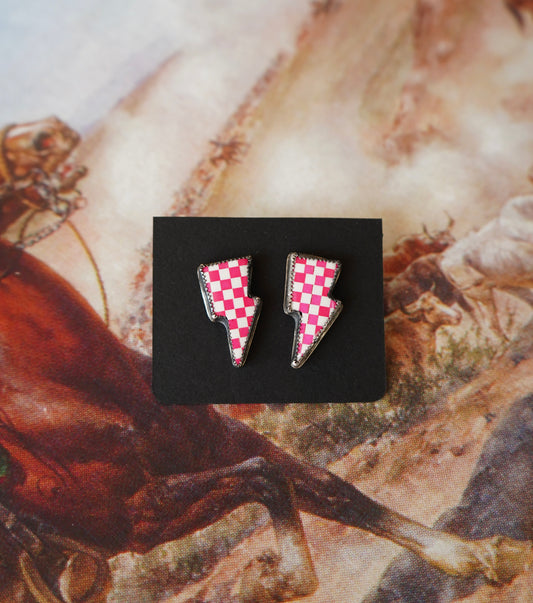 Z Bar Pink & White Checkered Lightening Bolt Stud Earrings