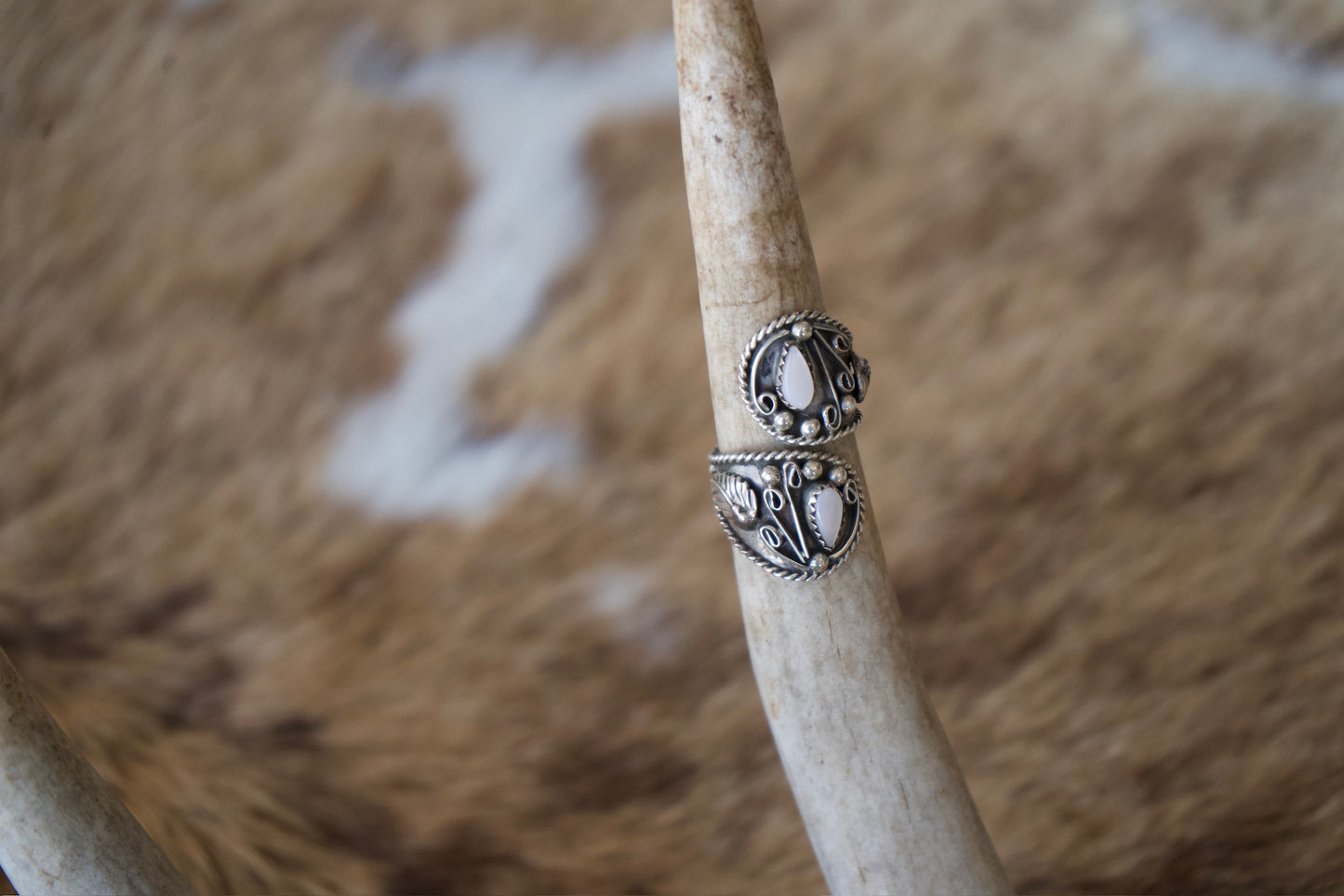 Vintage Adjustable Mother Of Pearl Wrap Ring
