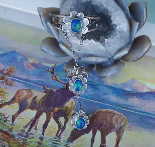 Lariat Bracelet Silver Flowers Sz 8
