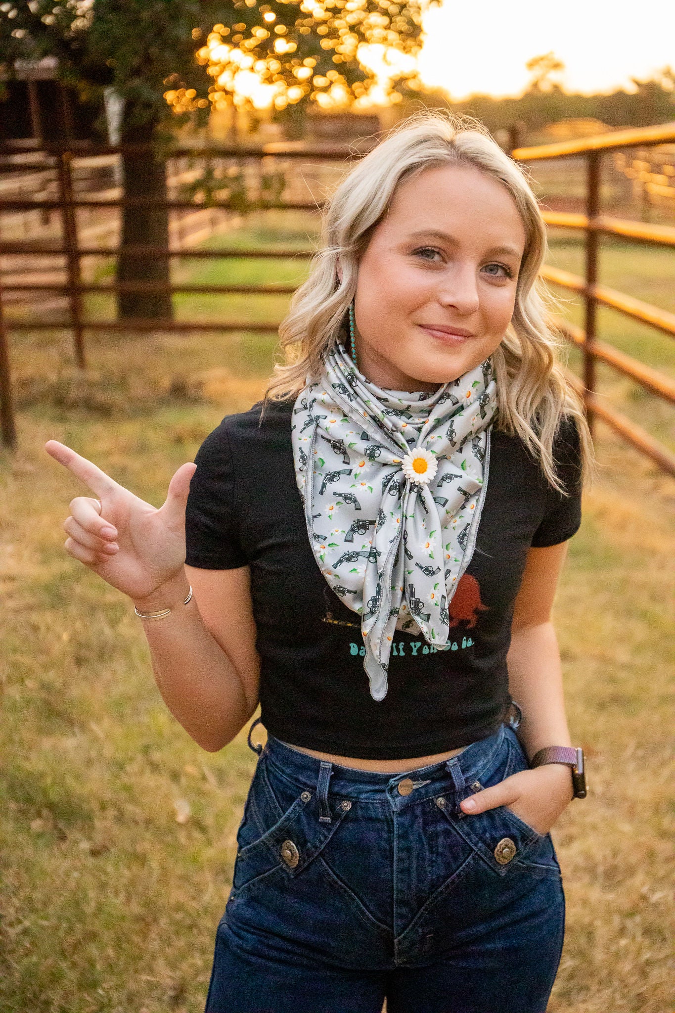 DiYDCo Line- Pistols & Daisies Wild Rag