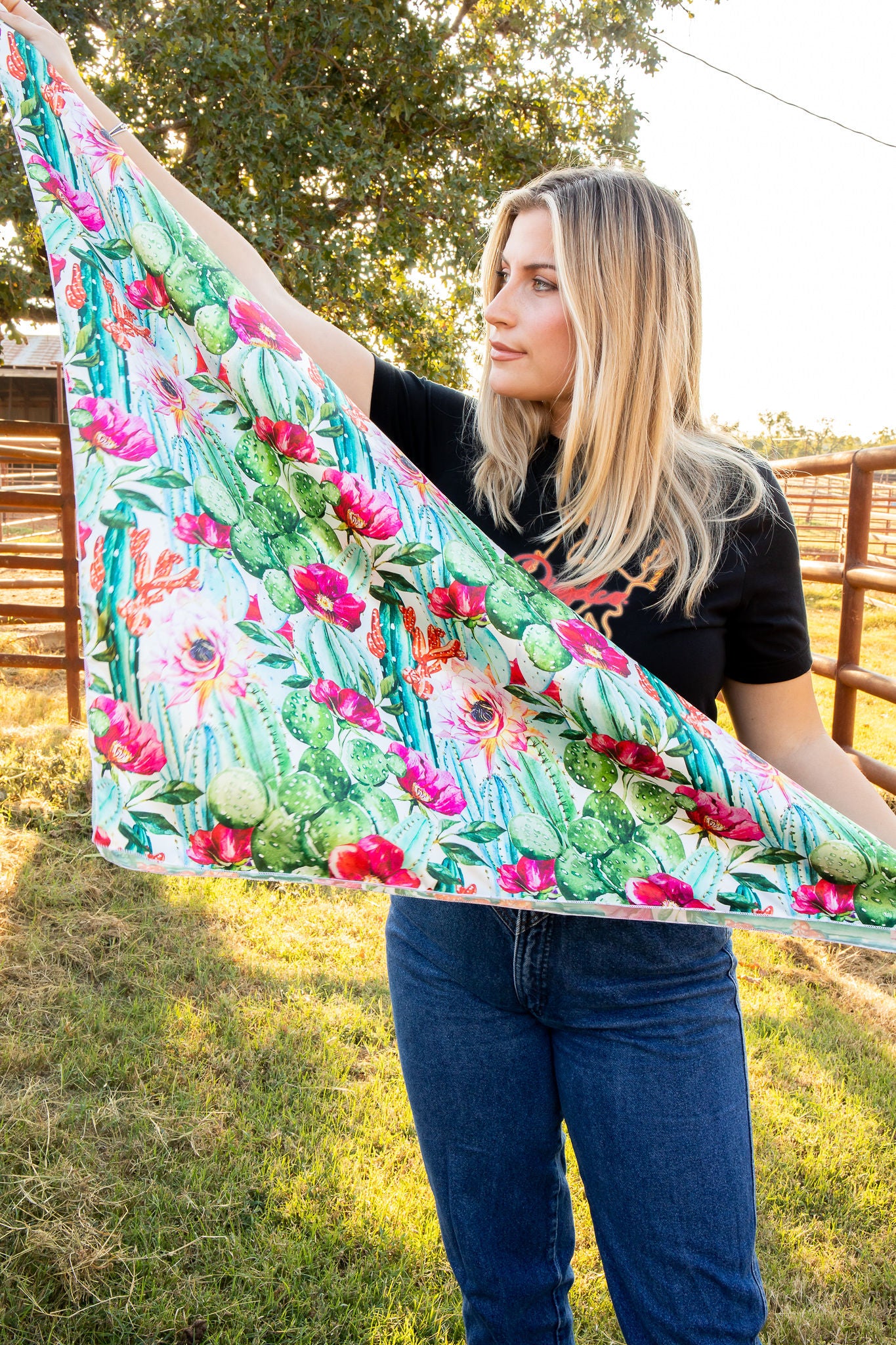 succulent wild woman Succulent and Cactus with Large Pink Flowers Wild Rag – Daisy If You Do Co