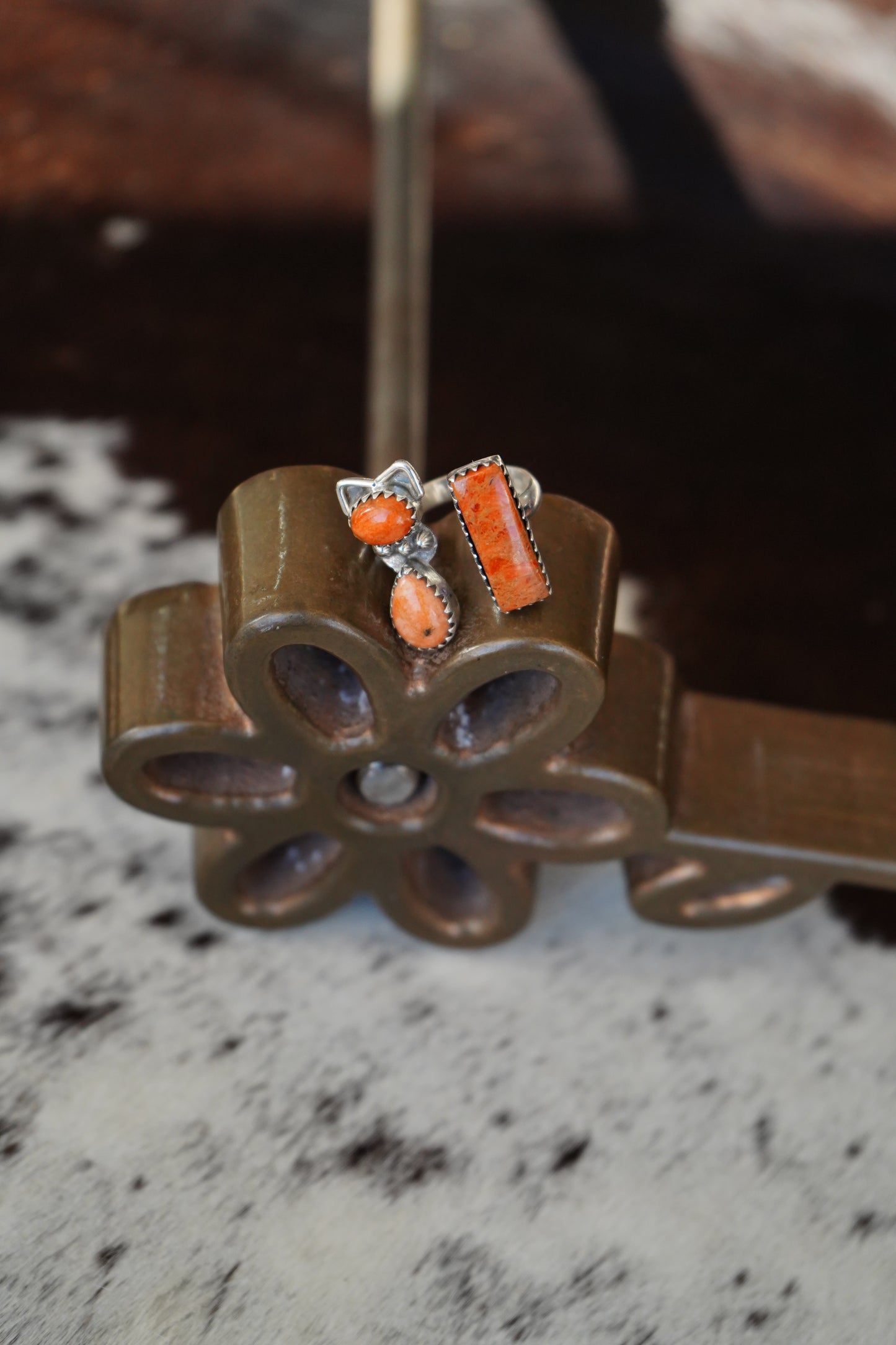 Orange Spiny Cat w/ Bar Ring - Adj