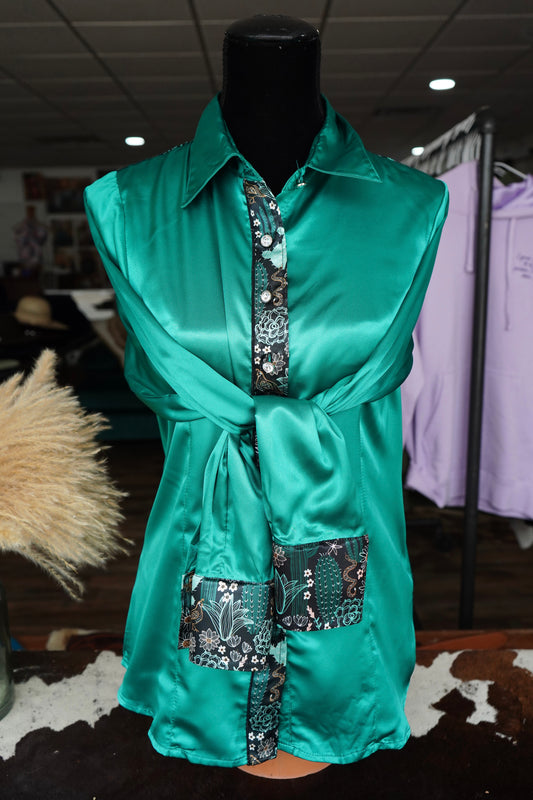 L - Black & Turquoise Cactus on Emerald Button Down