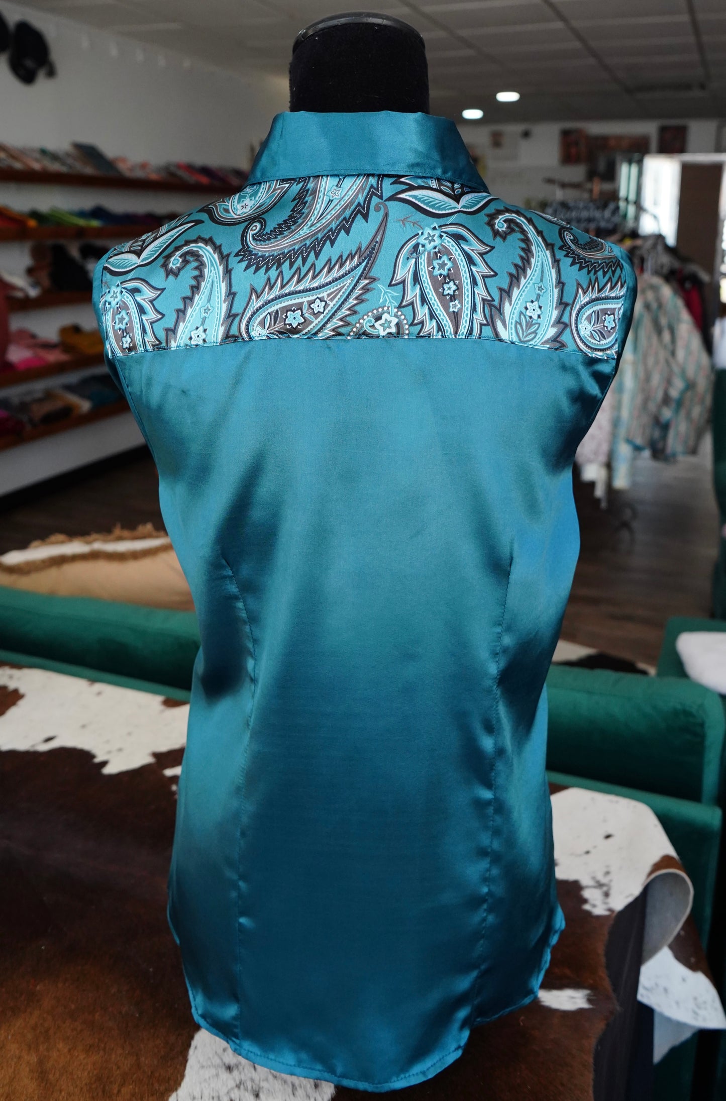 L - Teal Electric Paisley on Teal Satin Button Down