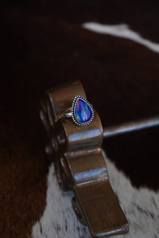Teardrop Blue Opal Ring - Sz 9.75