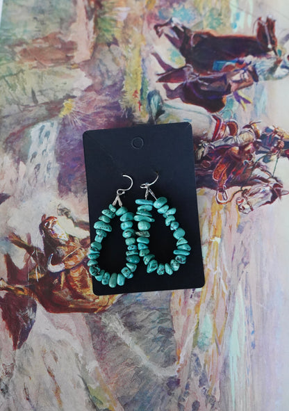 Turquoise Chip Fish Hook Earrinsg