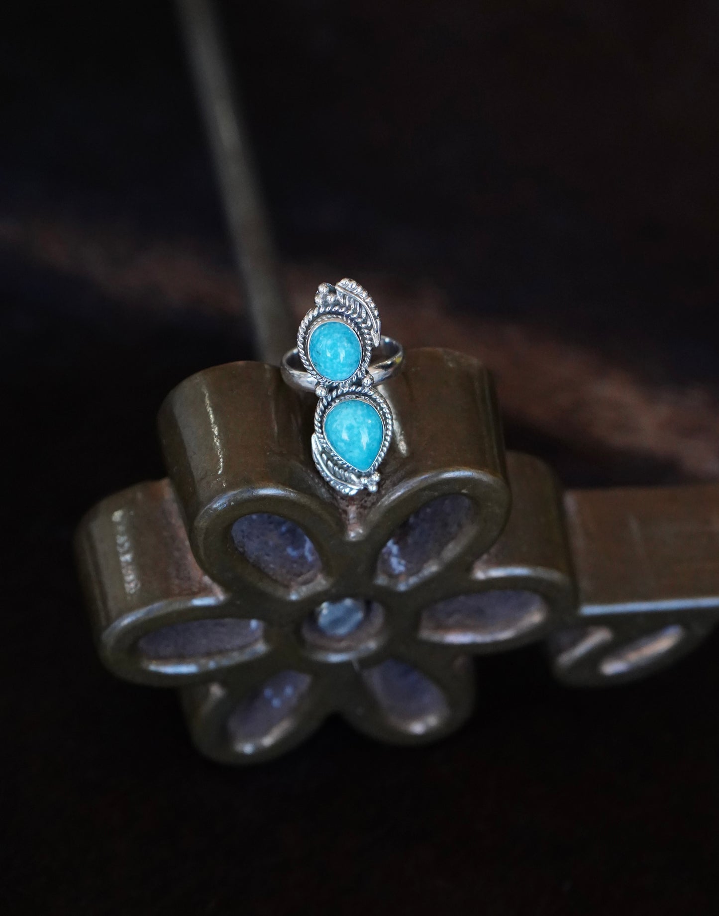 2 Stone Turquoise w/ Silver Feathers Ring - Sz 8