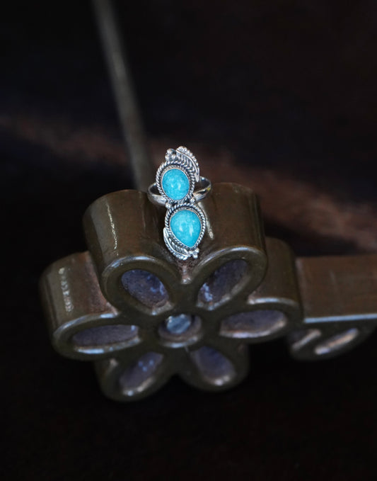 2 Stone Turquoise w/ Silver Feathers Ring - Sz 8