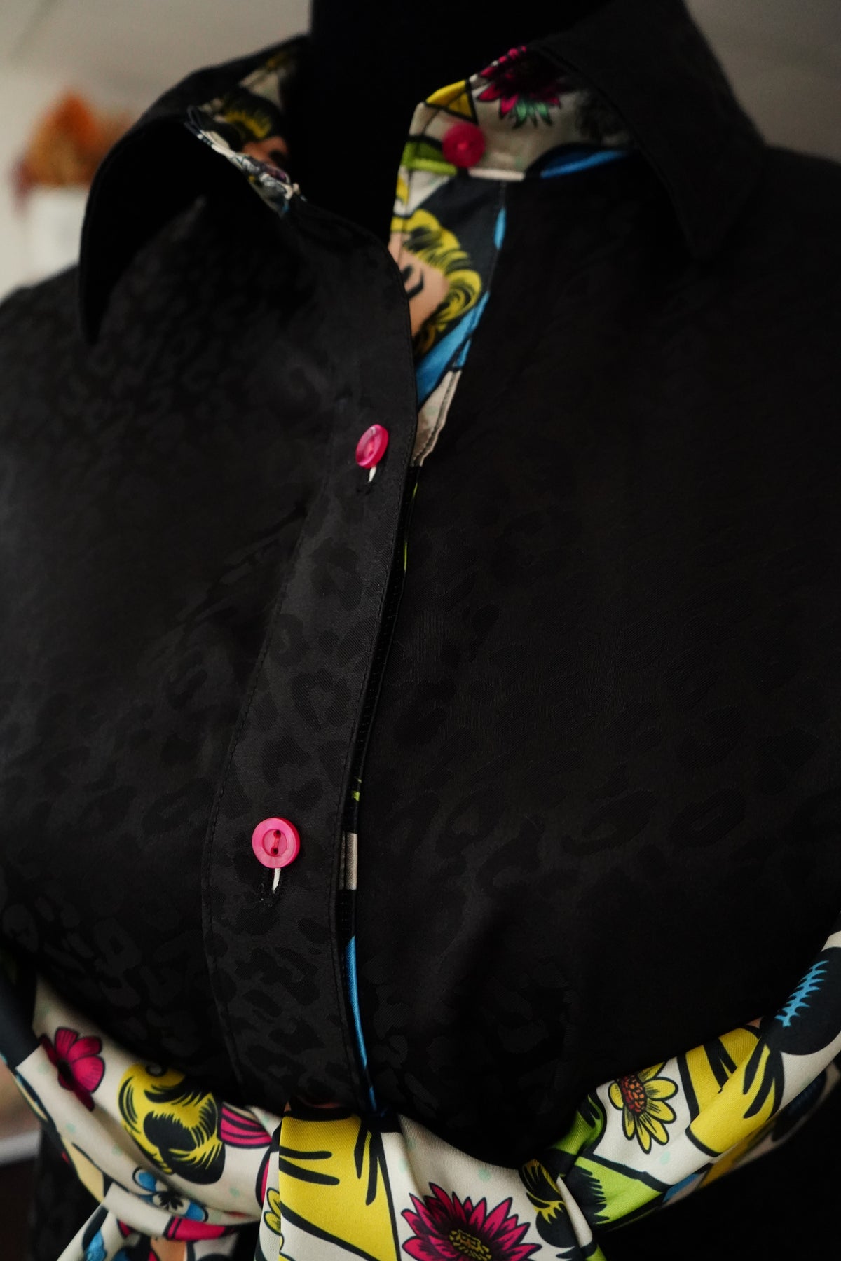 Daisy Original Black Cheetah w/ Comic Cowgirls - Size 8