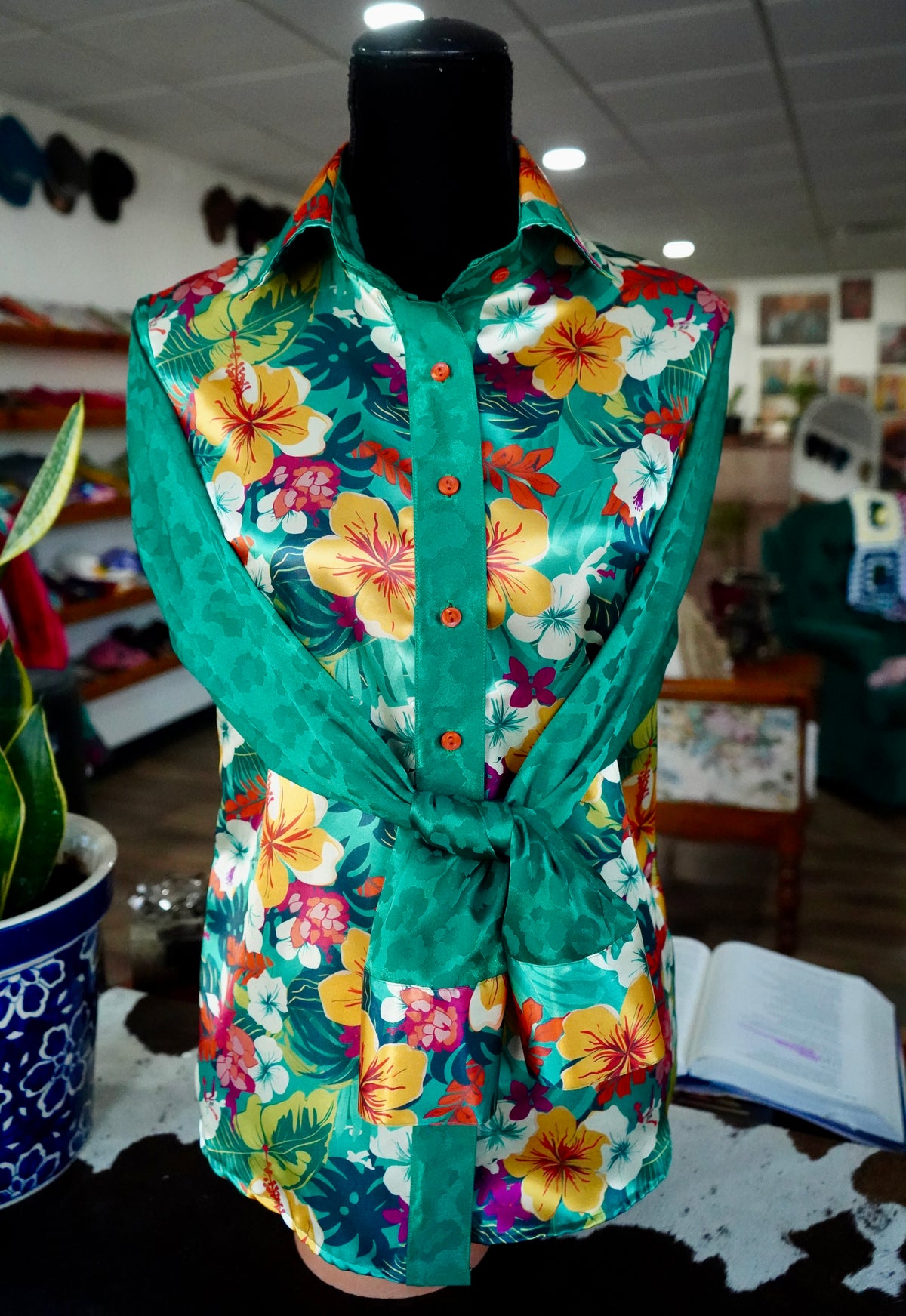 Daisy Original Green Hawaiian w/ Green Cheetah - Size 10