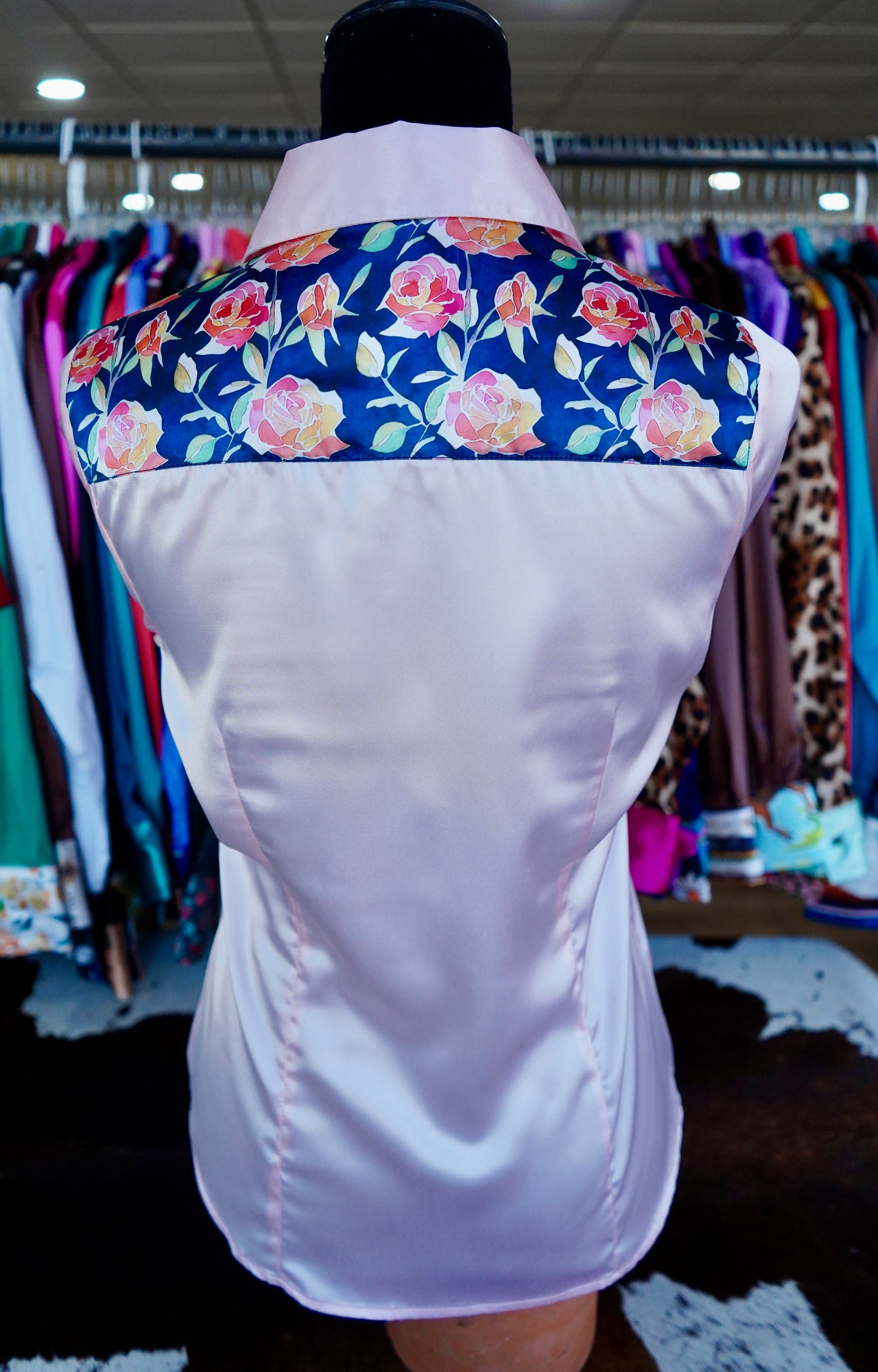 M - Glass Stained Roses on Light Pink Satin Button Down