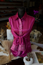 Load image into Gallery viewer, M - Pink Cheetah on Magenta Button Down