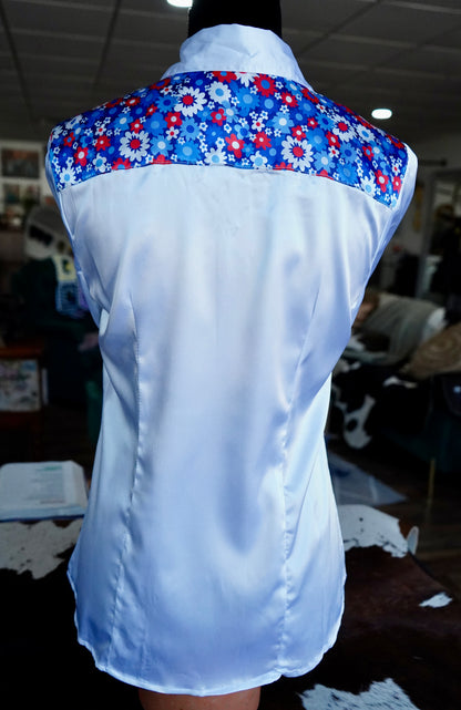 M - Patriotic Daisies on White Satin Button Down