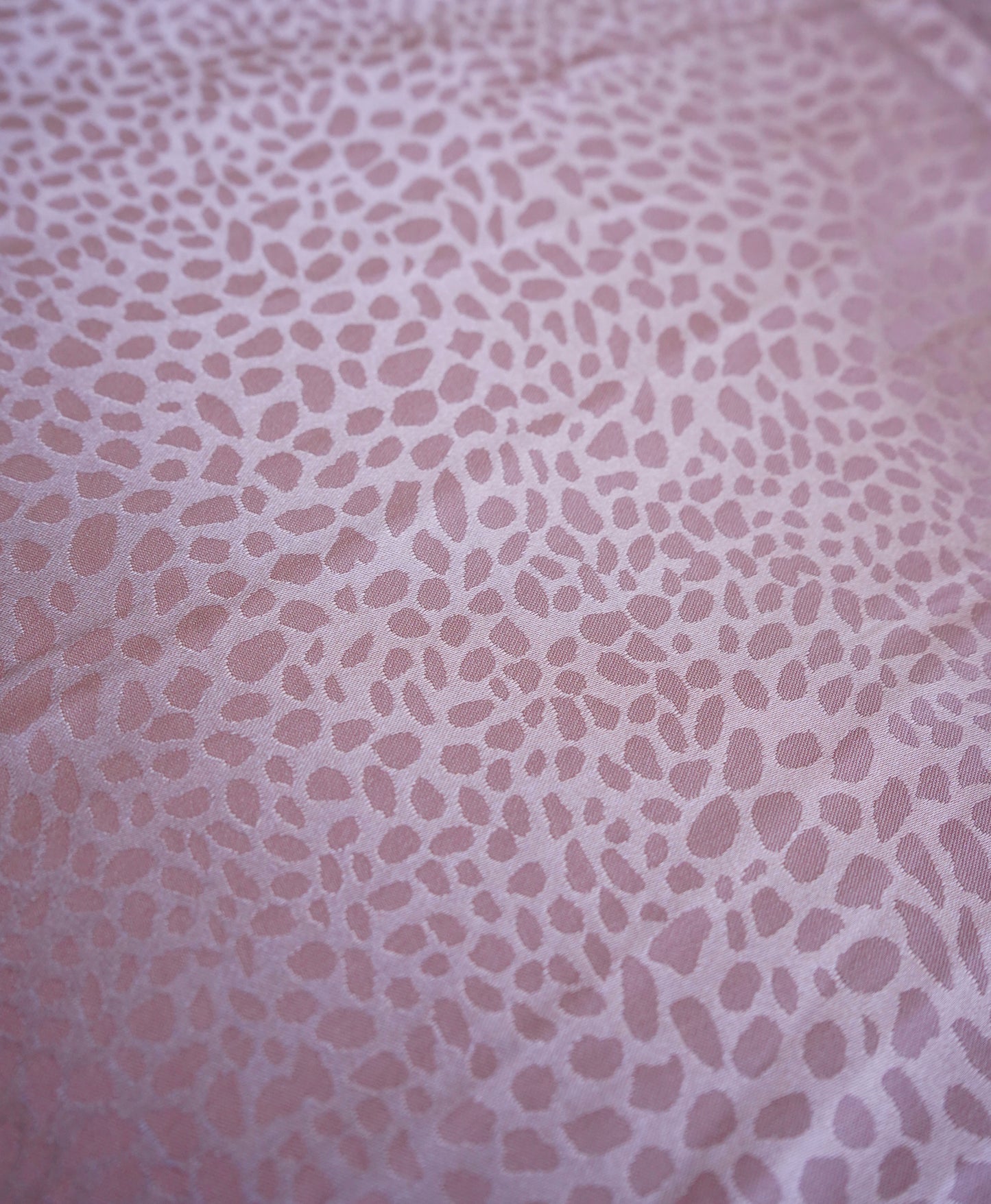 Spotted Jacquard DS Wild Rags