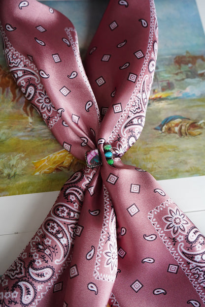 Mauve Paisley Squares DS Wild Rag