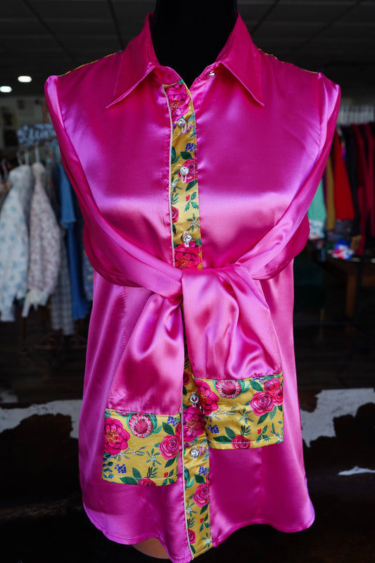 PRELOVED - L - Mustard Pink Flowers on Pink Satin Button Down