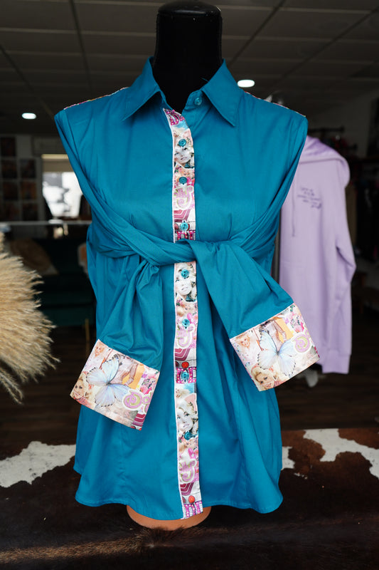 XL - Dolly on Teal Cotton Button Down