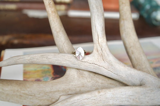 MOP Inlay Vintage Ring Sz. 6.25