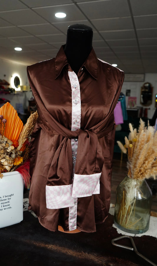 2XL - Brown Satin w/ Pink Wavy Checkered Button Down
