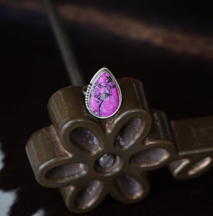 Pink & Black Dahlia Teardrop Ring - Adj