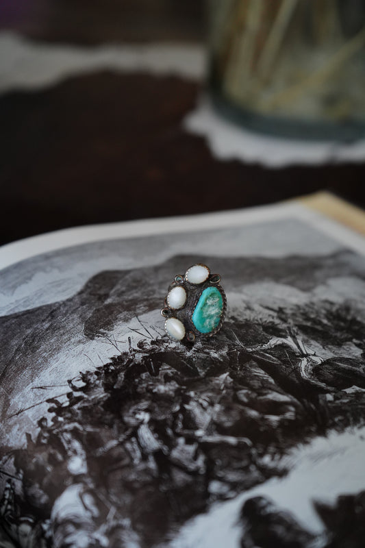 Vintage Turquoise & 3 Stone MOP Ring - Sz 6.5