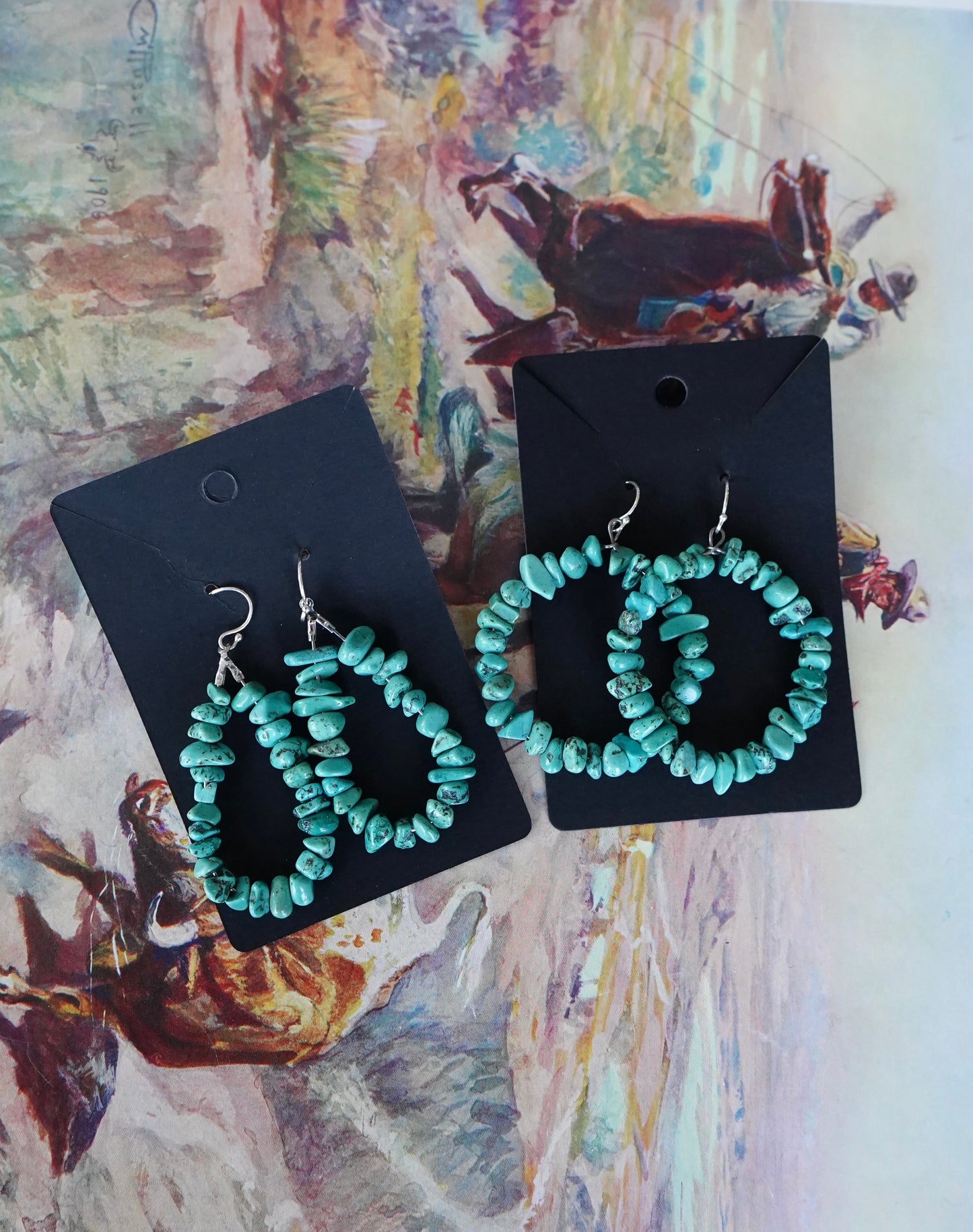 Turquoise Chip Fish Hook Earrinsg