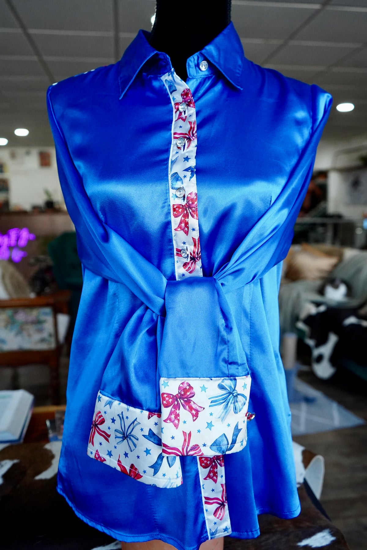 L - Patriotic Bows on Blue Satin Button Down