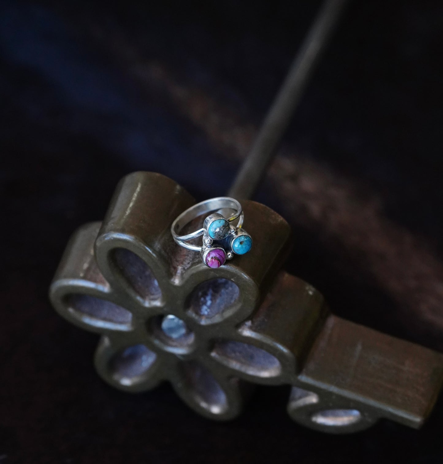 3 Stone Turquoise & Pink Dahlia Cluster Ring - Sz 9.75