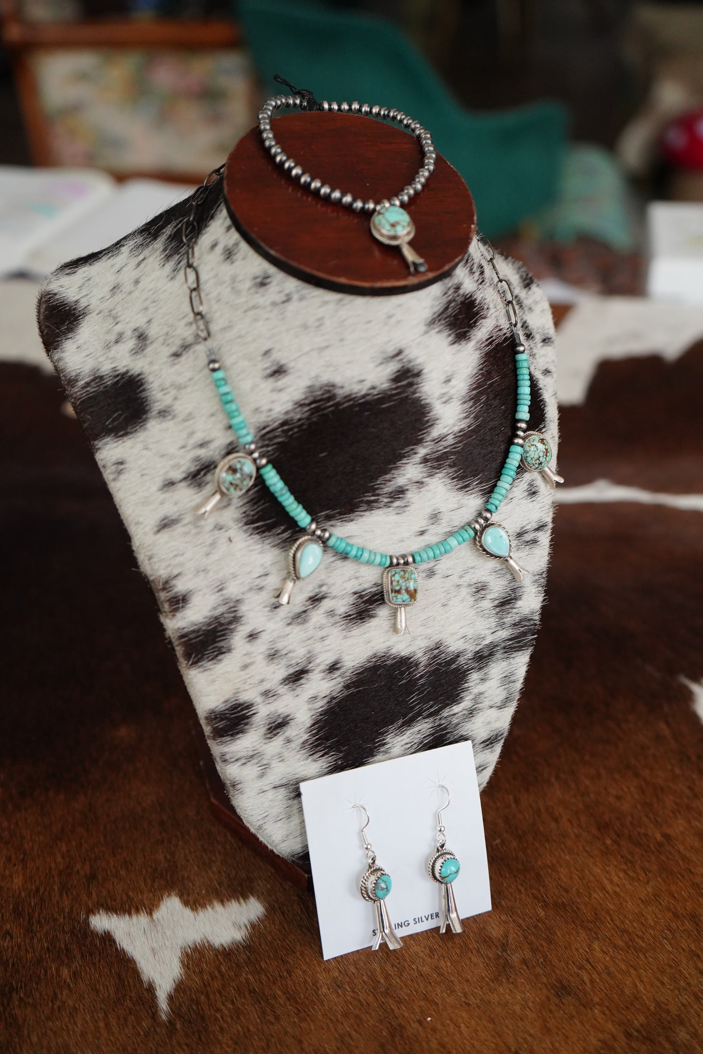 Necklace Giveaway Set