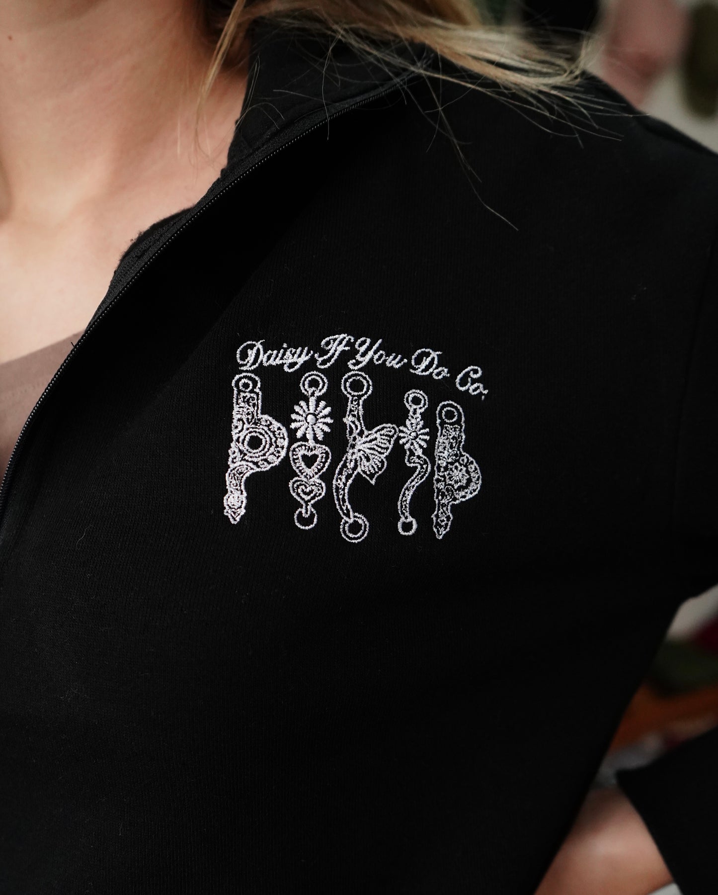 Black Daisy Spade 1/4 Zip Pullover