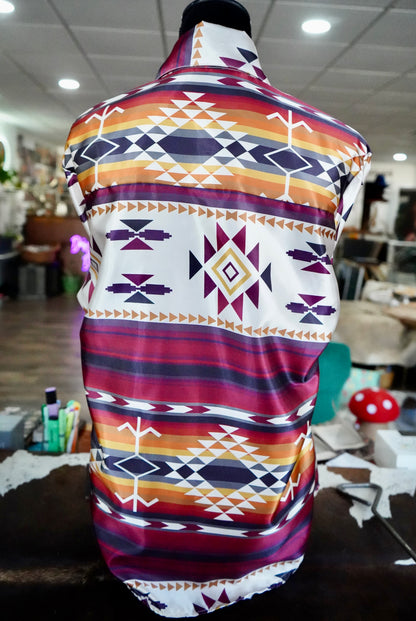 Daisy Exclusive Saddle Blanket Aztec w/ Burgundy Button Down - Size 18