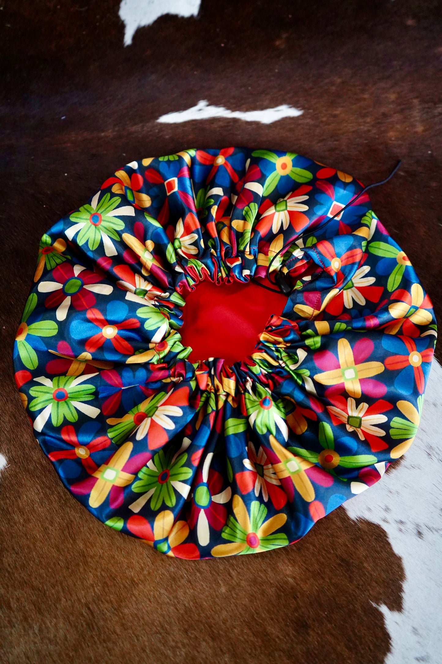 Daisy Satin Bonnets